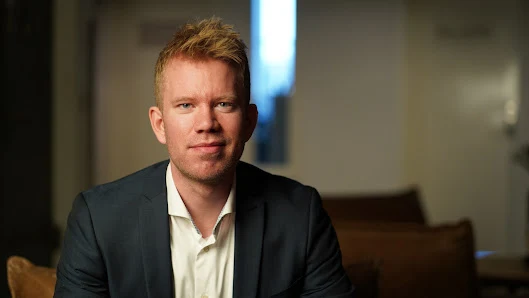 Revisor Stefan Larsen ApS